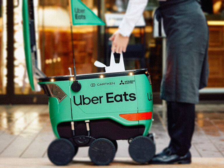 Uber Robots in Japan; Apple Under Fire; Ford Slashes Prices